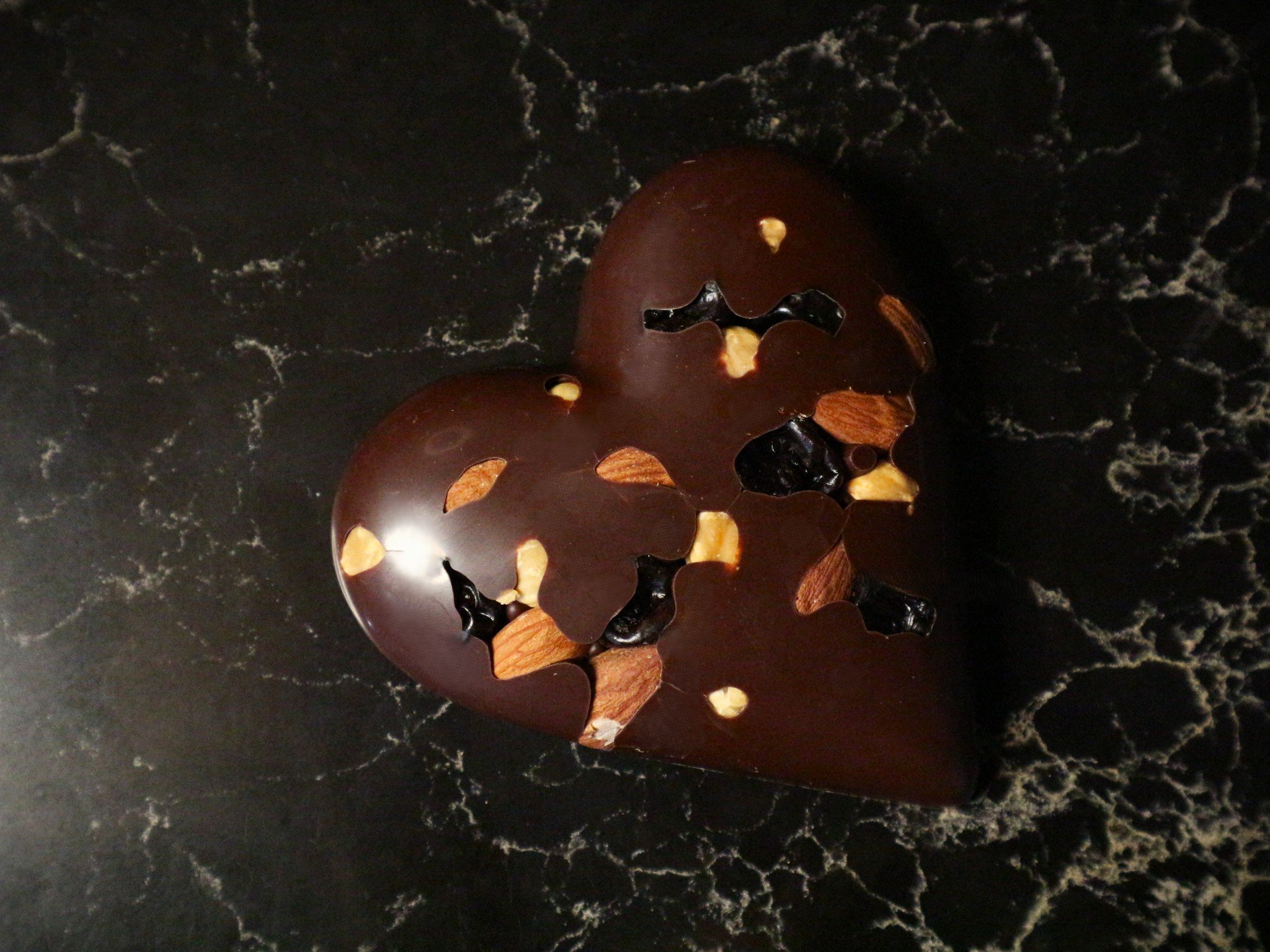 Adixions Dark Lovers Heart.JPG