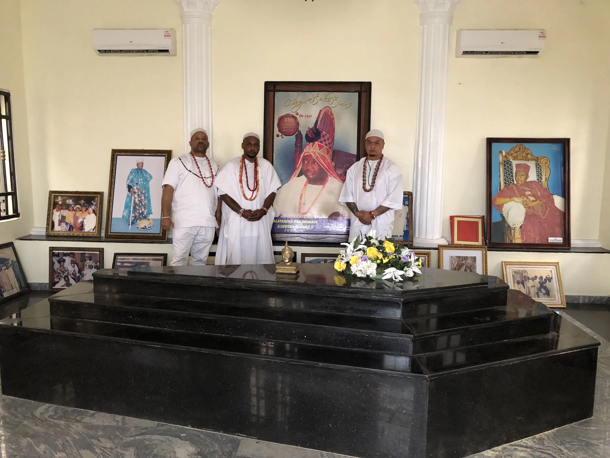 By the direction of His Imperial Majesty, Ooni Adeyeye Enitan Ogunwusi, Ojaja II, in 2019, I was granted the rare privilege of entering the Royal Mausoleum in Ilé-Ifẹ̀ to offer prayers and traditional rites of remembrance before the resting place of 