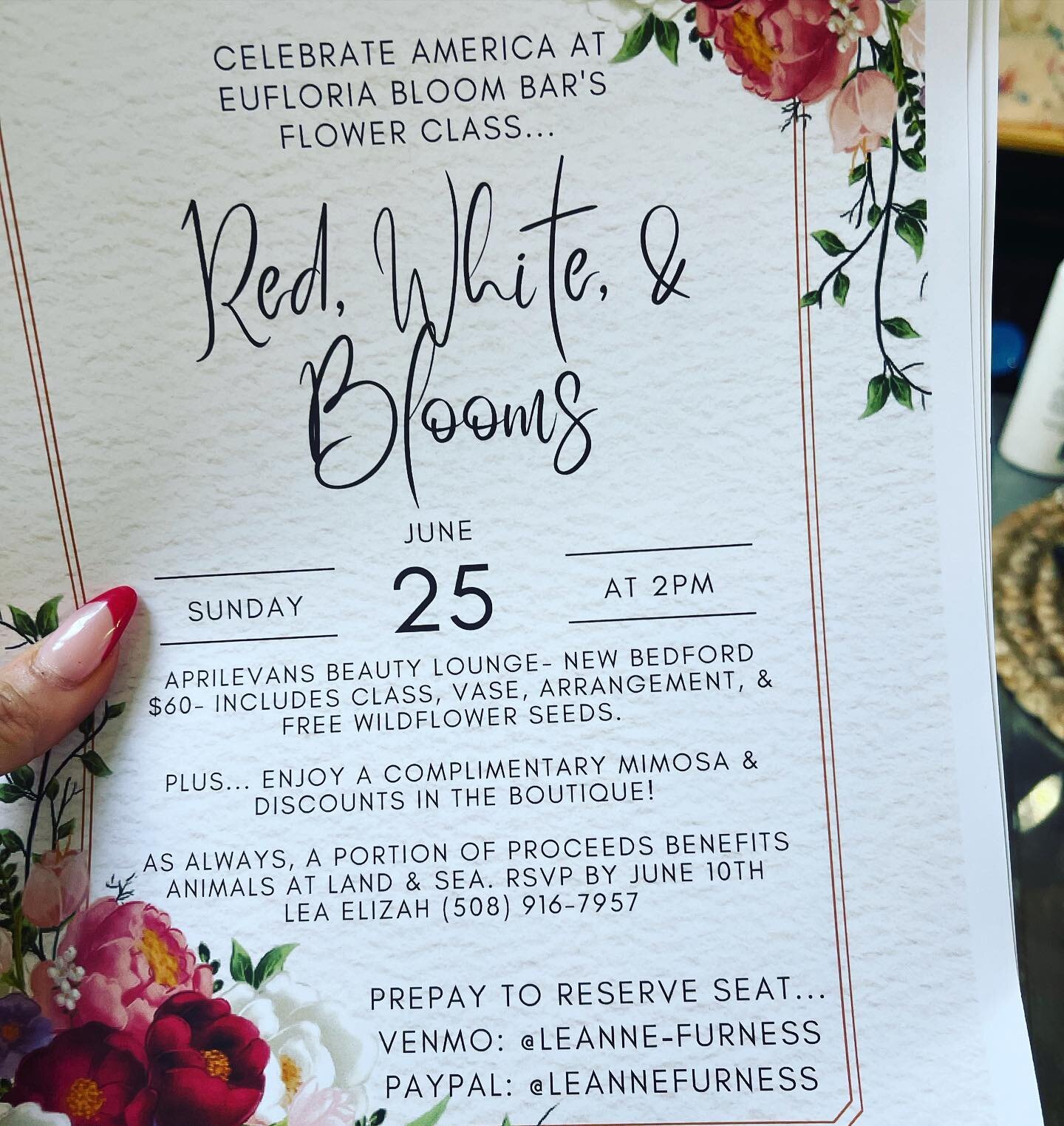 Now taking sign ups for our red , white and bloom class on Sunday June 25th ! That&rsquo;s right you asked and we listened mamas you all have sitters on Sunday and we made it happen so tell your friends and let&rsquo;s make some bouquets , have some 
