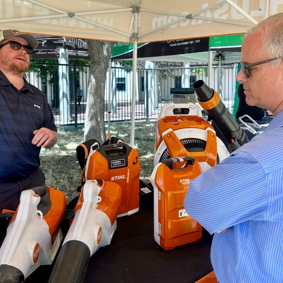 Last week, I joined San Jos&eacute; Clean Energy, the Latino Business Foundation Silicon Valley, landscaping professionals, and community members for a seminar on the benefits of switching from gas-powered leaf blowers and tools to cleaner, quieter e