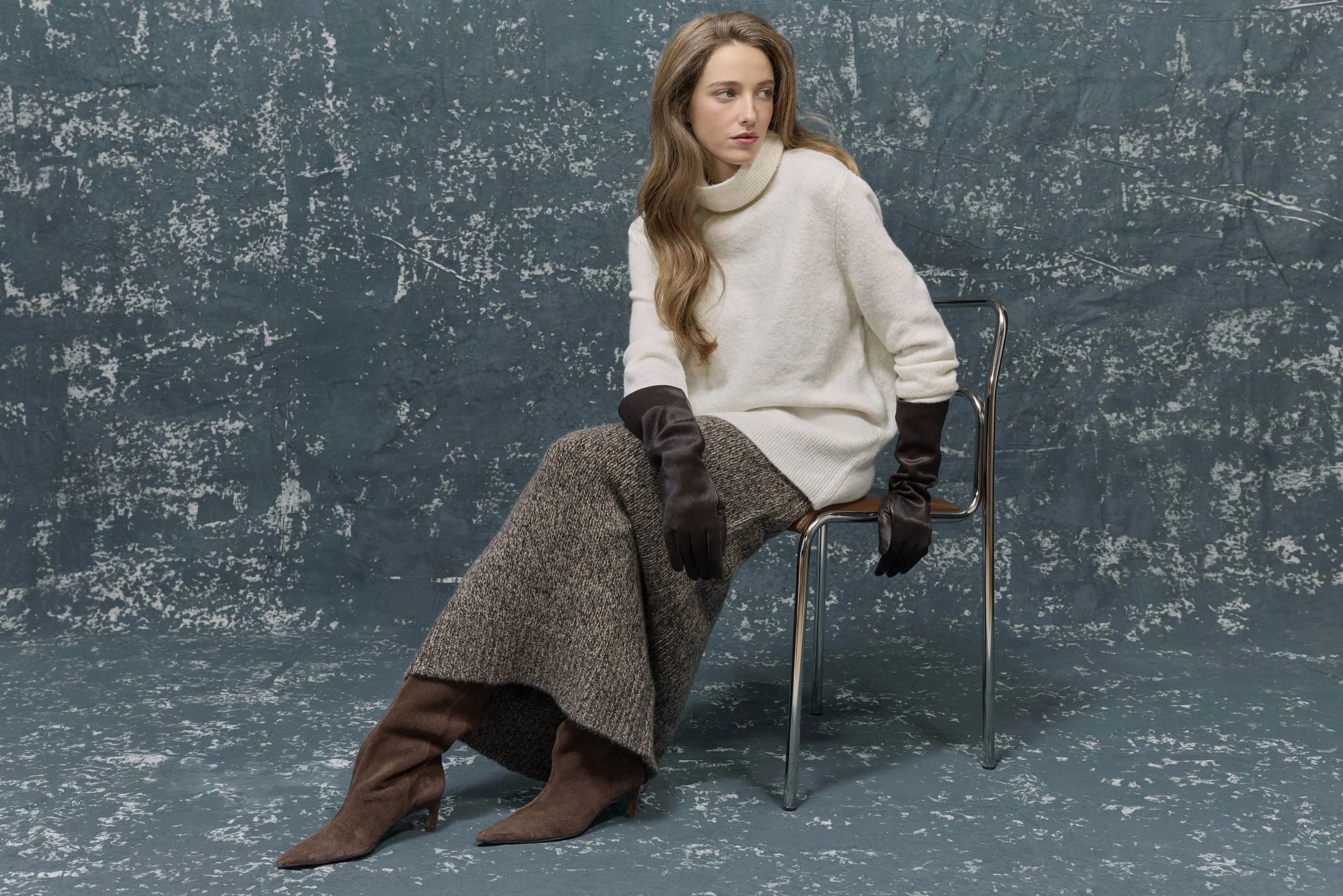 LOUISE Directed by Sophia Lee.