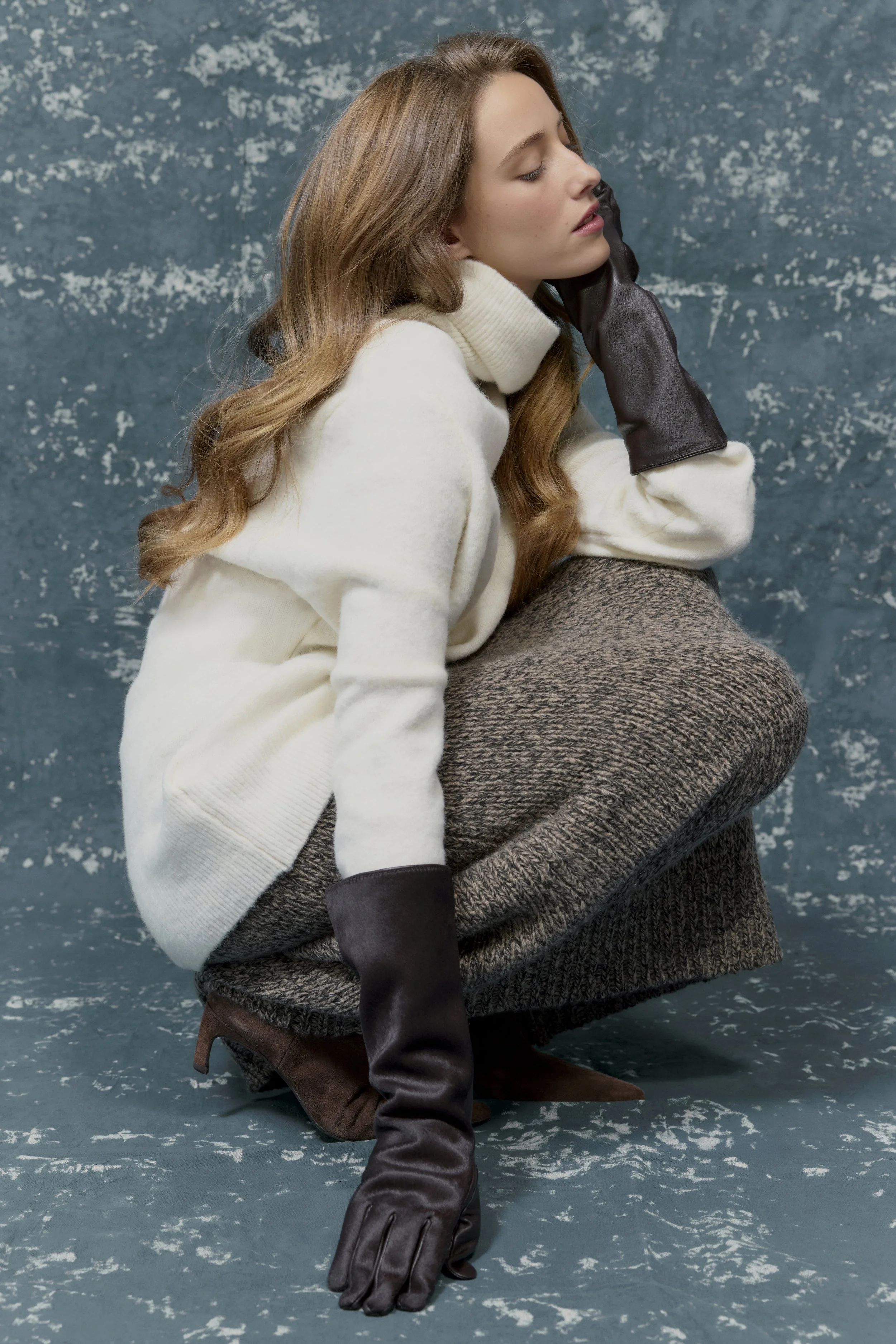 LOUISE Directed by Sophia Lee.