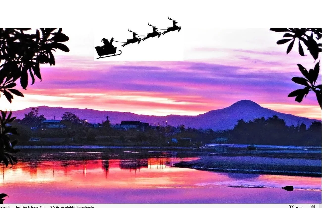 Ho ho ho!  look who is heading our way !!!

Merry Christmas !!!
#merrychristmas
#karitanexmas