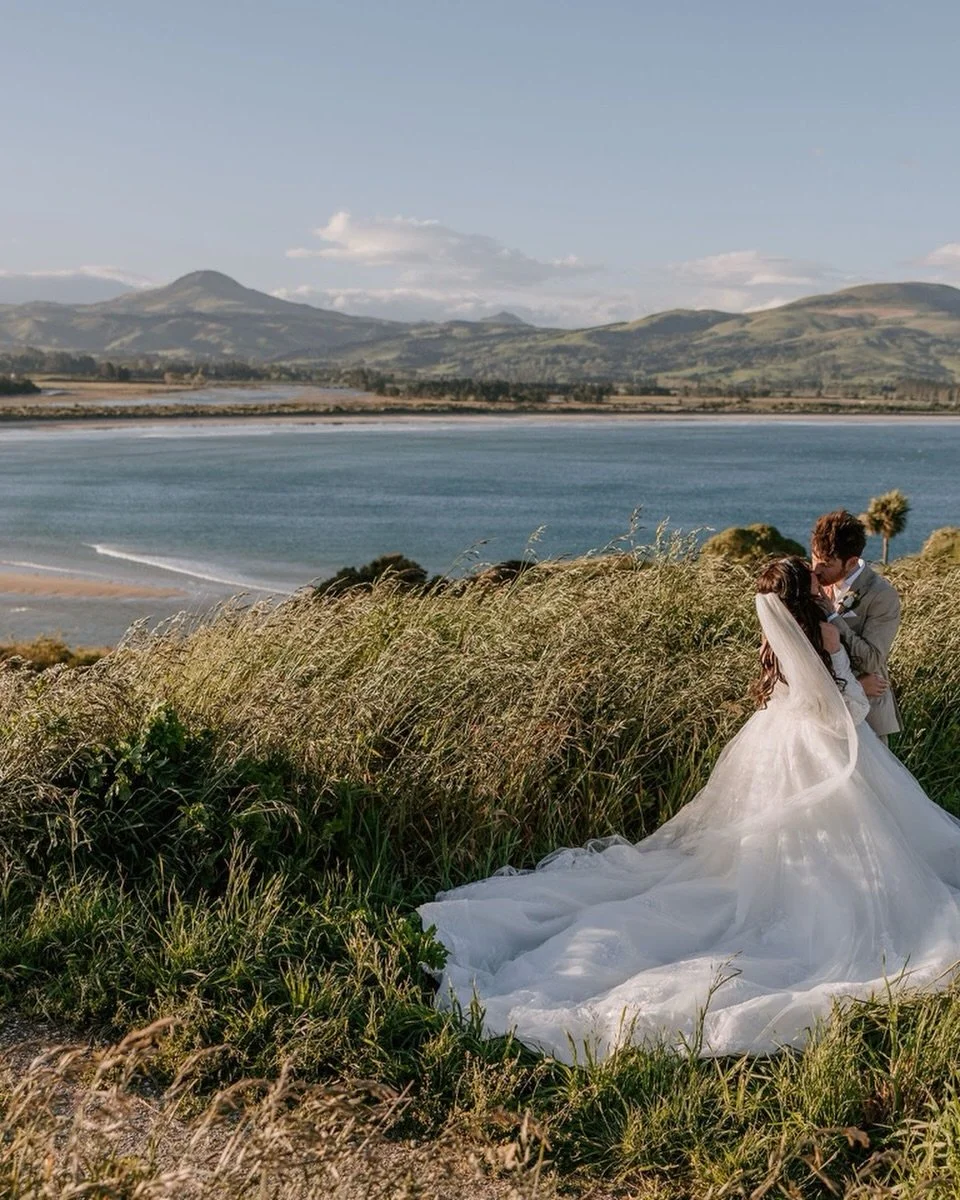 Hayden and Sophia&rsquo;s Big Day&hellip;

Dry hire The Longhouse for your Big Day.

#weddingvenuenz
#weddingvenue
#beachwedding
#coastalwedding