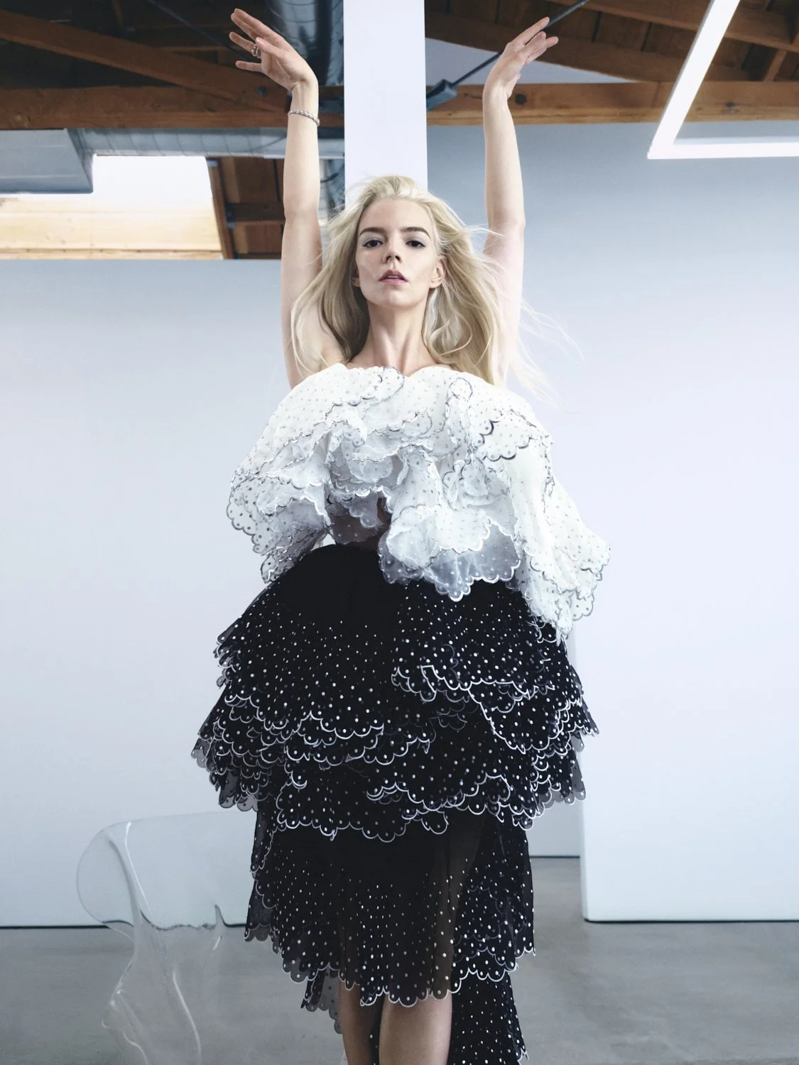 20260508_ANYA_TAYLOR-JOY_ELLE_UK_14.jpg