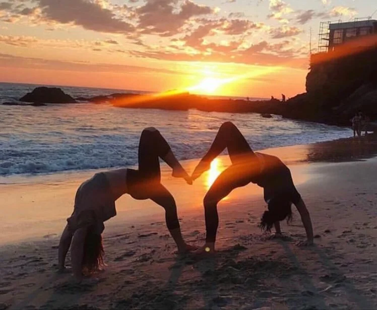 Hannah Stuart az Arizona yoga and nursing wellness session for fitness, longevity, holistic medicine, arthritis support