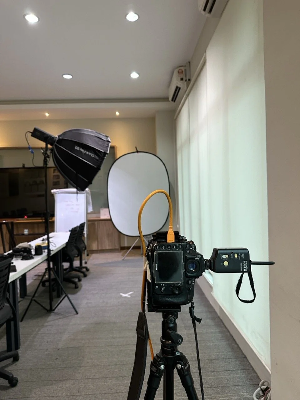 mobile-studio-corporate-portrait-dwisolar-1.jpeg
