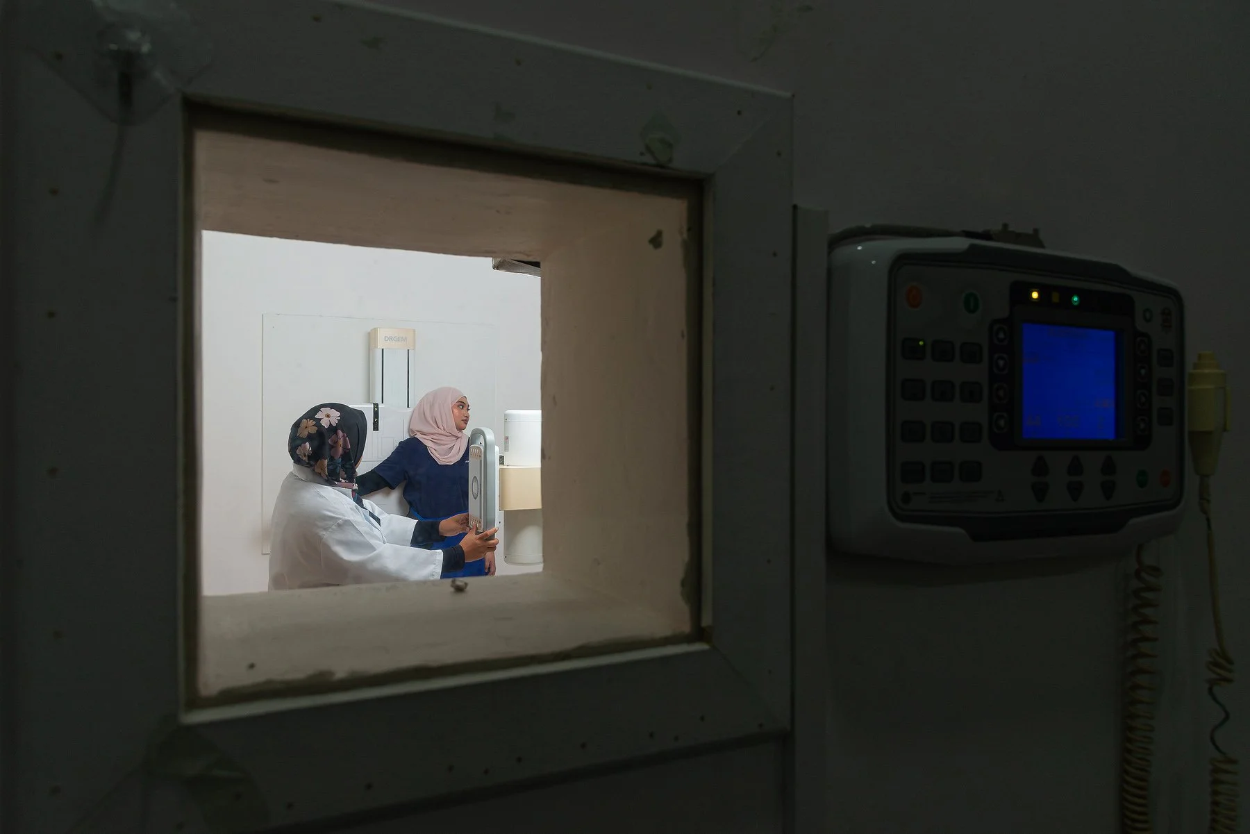 clinic-xray-marketing-photography-klinik-haramain.jpg