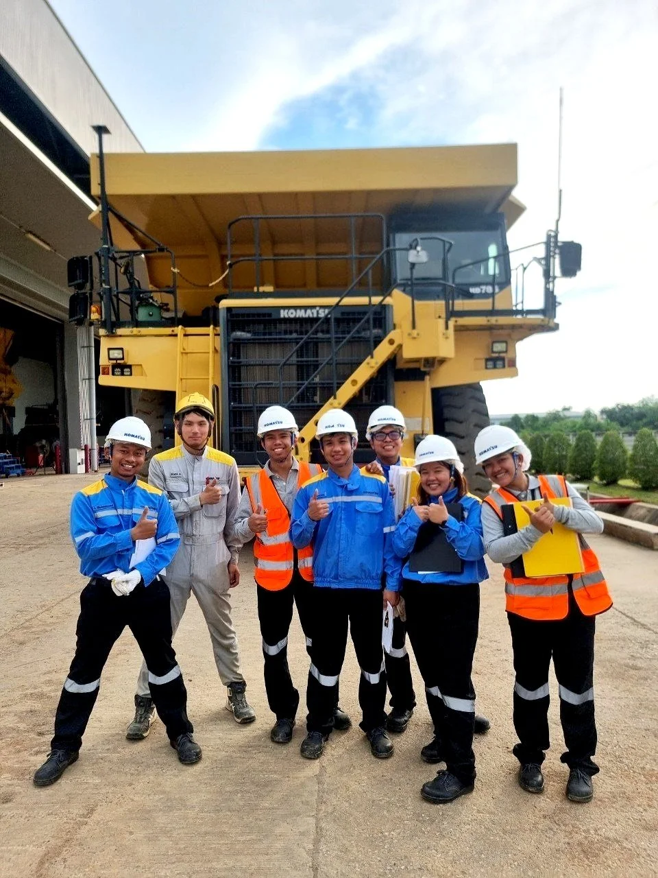 LINE_ALBUM_Week 2 Day3 DT Training_241006_29.jpg