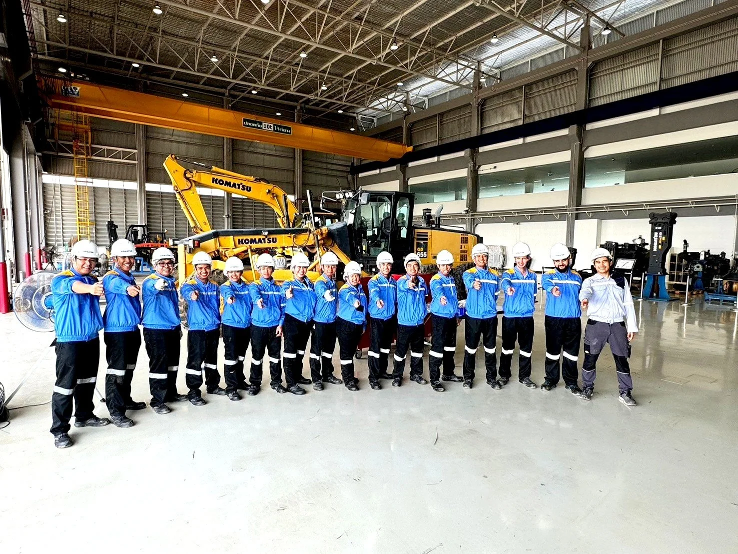 LINE_ALBUM_Week 3 Day1 Large HE course_241006_7.jpg