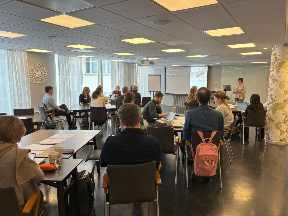 Nya affärsmodeller och värdeskapande på agendan i AI-klivet 