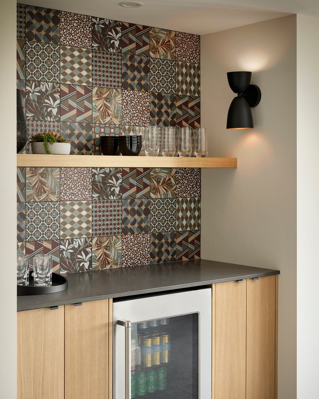 When you hear &ldquo;playful interiors&rdquo;, what comes to mind? ✨ 

If it&rsquo;s neon beanbags and 90s lava lamps &mdash; you&rsquo;re not alone. But here&rsquo;s the truth: playful doesn&rsquo;t mean childish. 

🛋️ It&rsquo;s the velvet chair y