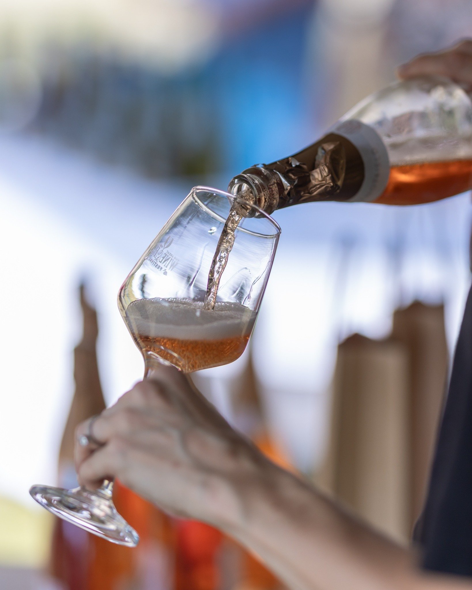 Carlton Towers Sparkling Wine Pour.jpg