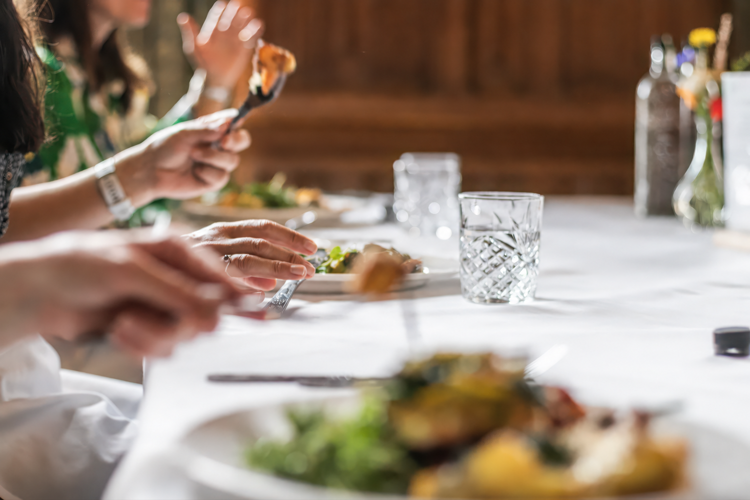 Garett Wilde Photography - Dining Shot 2.png