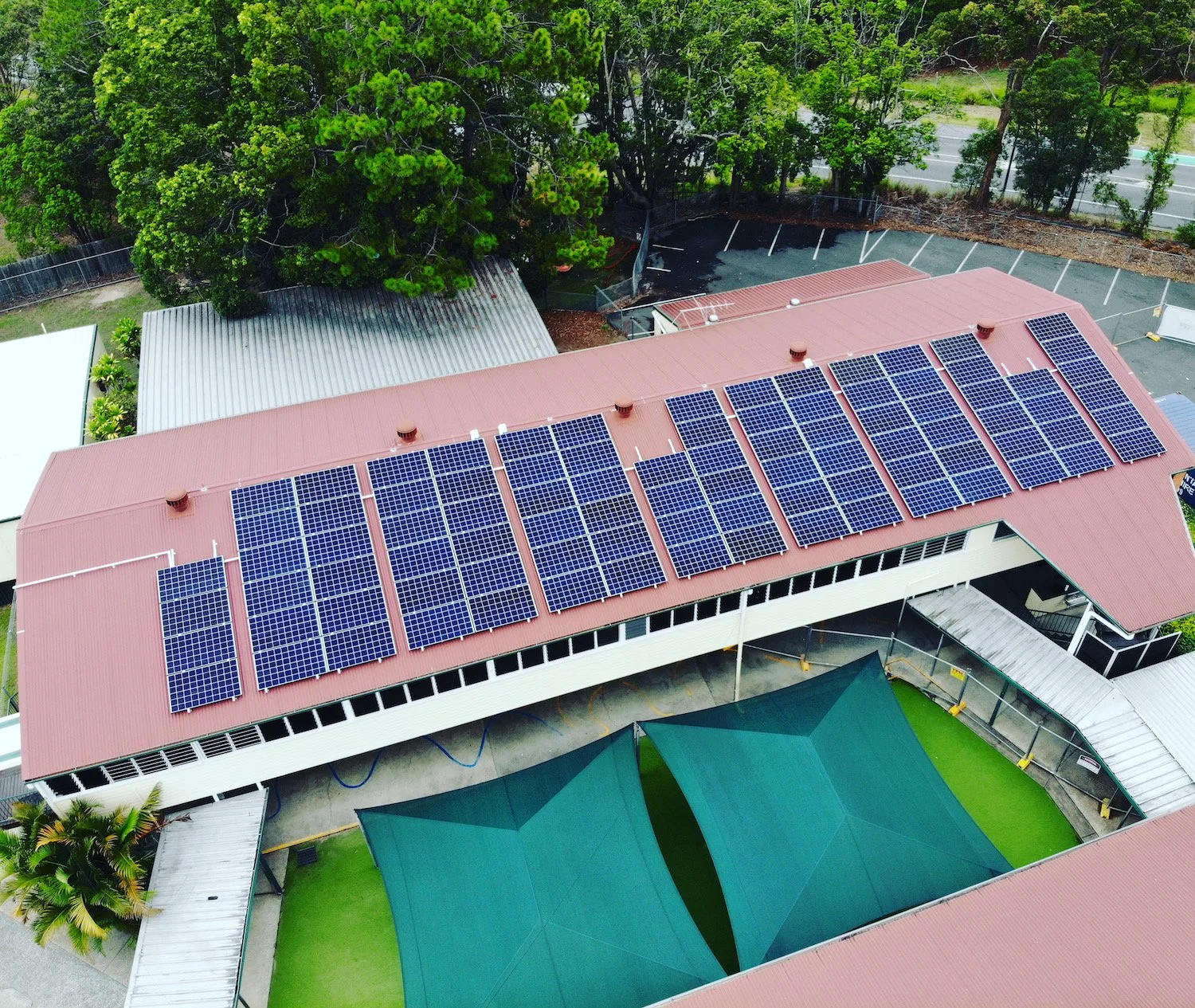 Gallery 3 — Solar Set