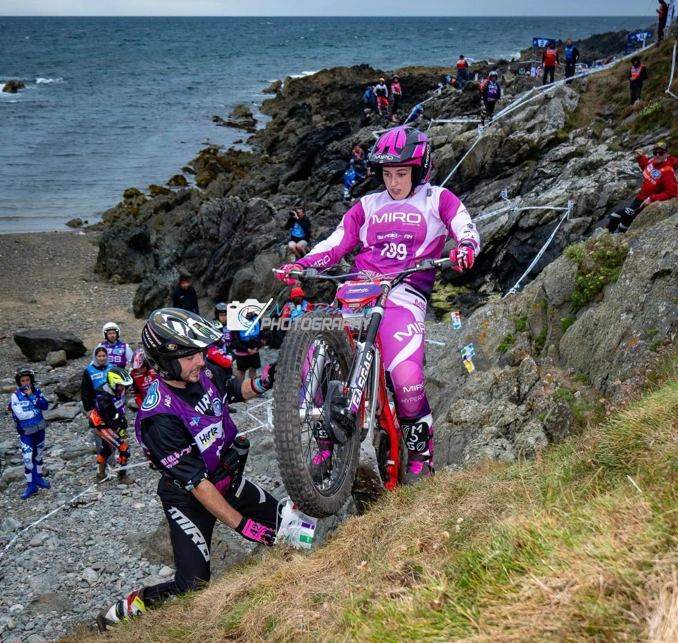 The British round of the TrialGP World Championship. The rocks. The crowd. The kit holding up when it mattered.

Sophie Bailey representing in the TrialGP Women's class, Connor Hogan in Trial2, and Max Golla in Trial3. Proper weekend. 🤙

miroproduct