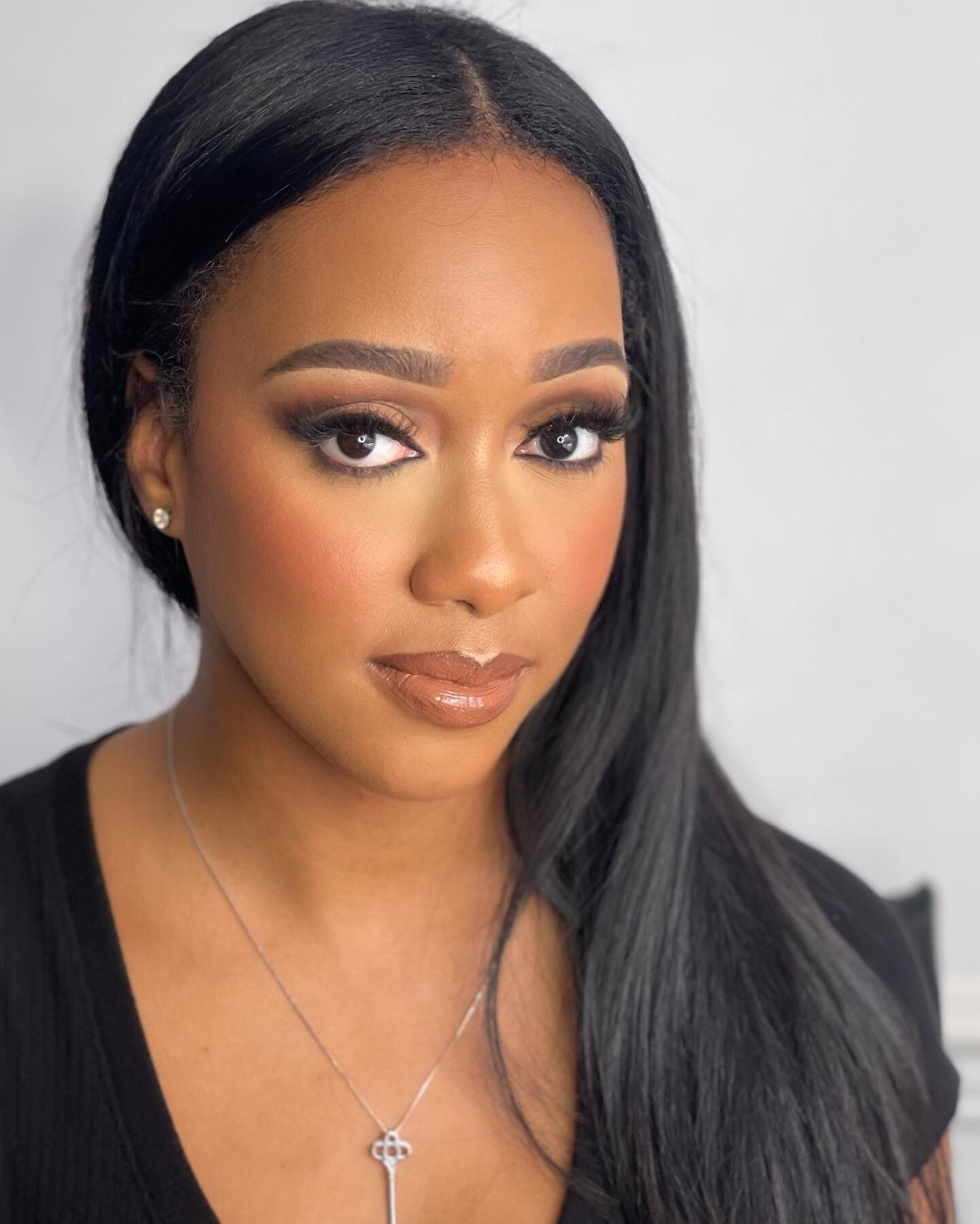 Soft brown glam 🤎
#soulbeautyglam 

Thanks, @blushedbynaomie for the referral 🙌🏾🤎

#atlantamakeupartist 
#bridalmakeup 
#brownmakeuplook