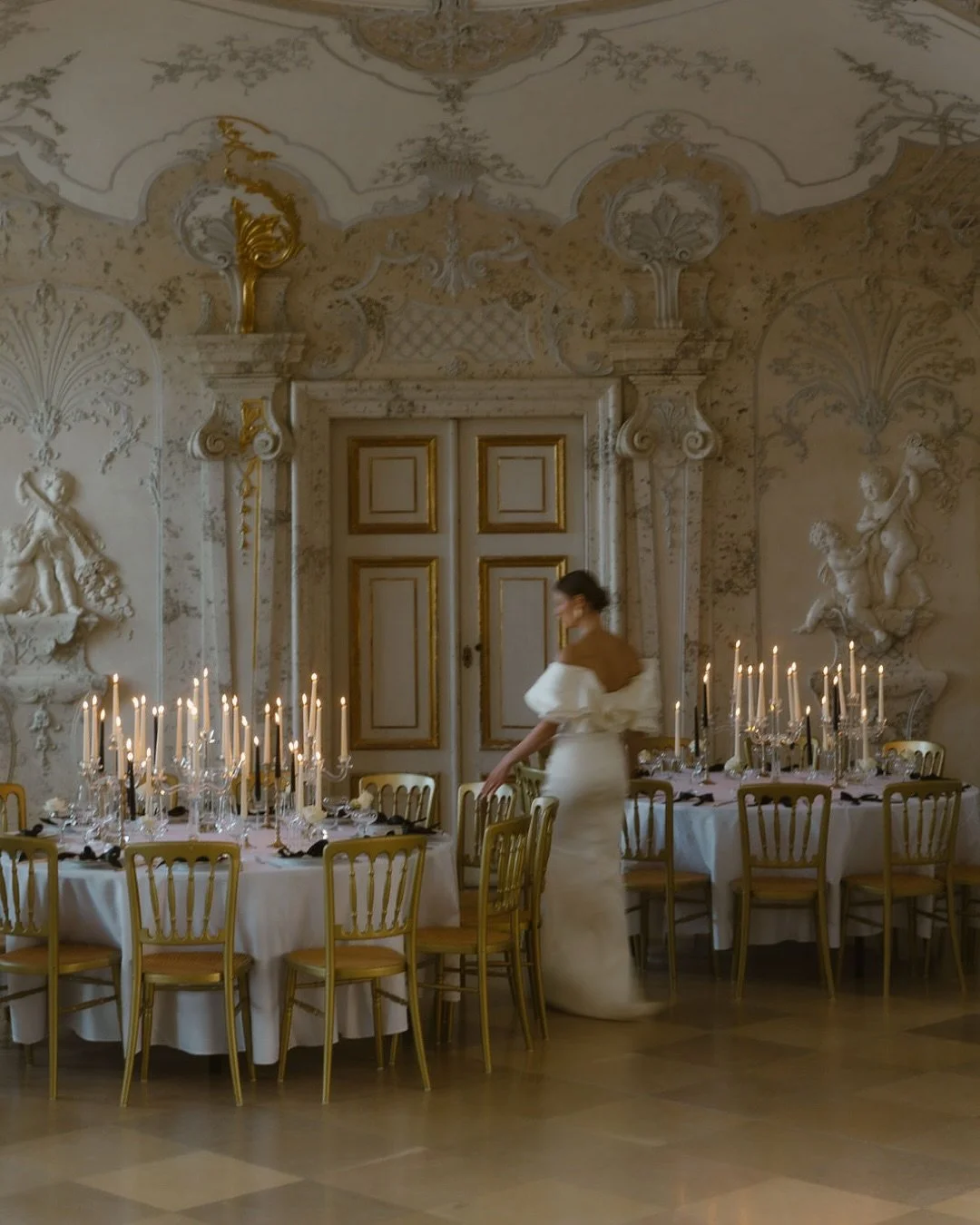 Stepping into history with style 🔥 she in sleek couture, he in velvet charm, together rewriting romance. 🫰🏻
.
.
.
.
.
#EditorialWedding #LuxuryWeddingStyle #ElegantBridalInspiration #FineArtWedding #ModernRomance

CONCEPT:@mario.kren.wedding @schw