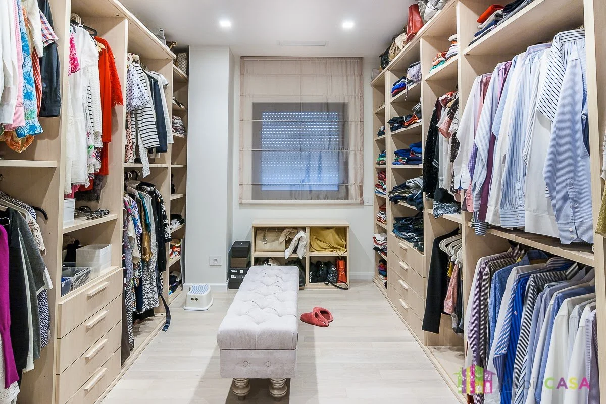 MobiliCASA-Walk-in-Dressing-4695.jpg