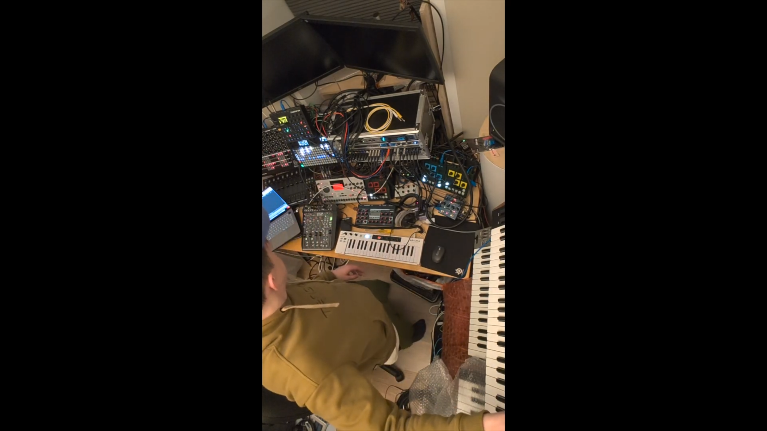 Together: Alone (Dawlessjam 1. Feb 2026)