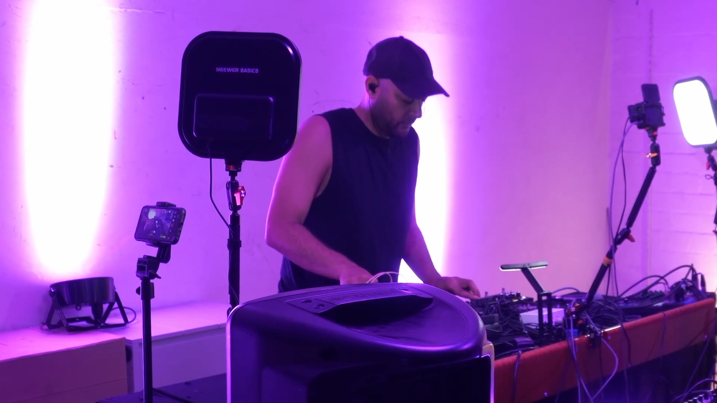 SHOLINGER (live) // DAWless Techno at N.E.Welle