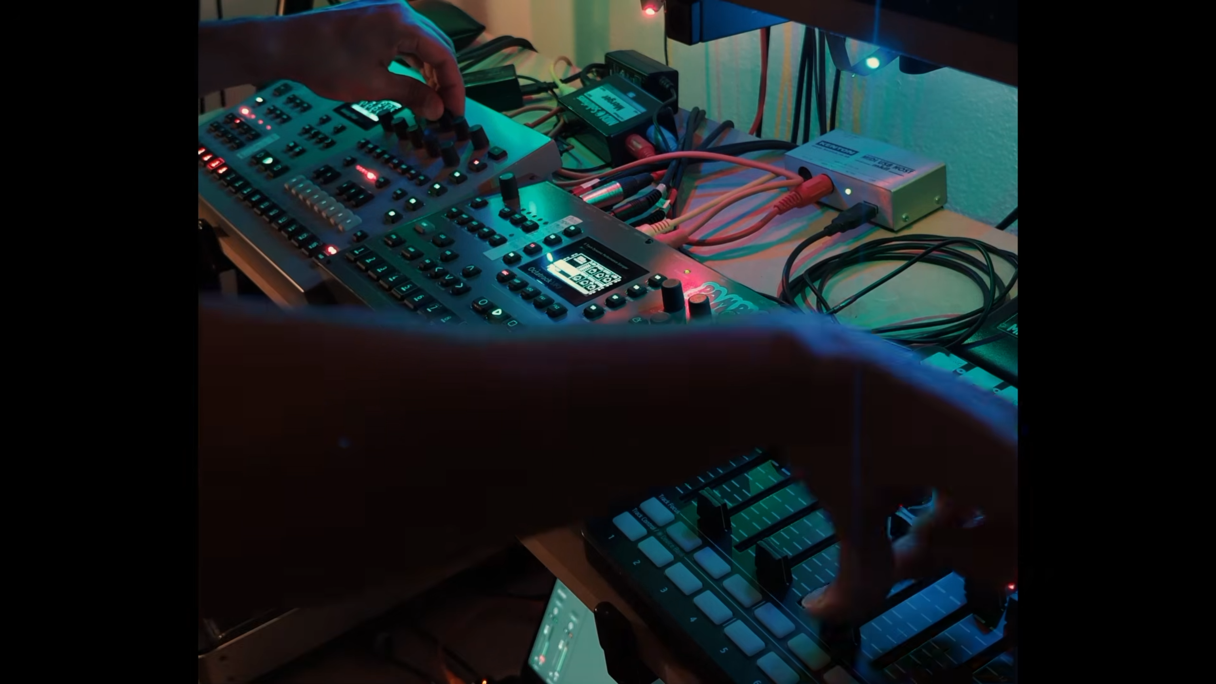Breaks' beat with a bass | Octatrack &amp; Analog 4