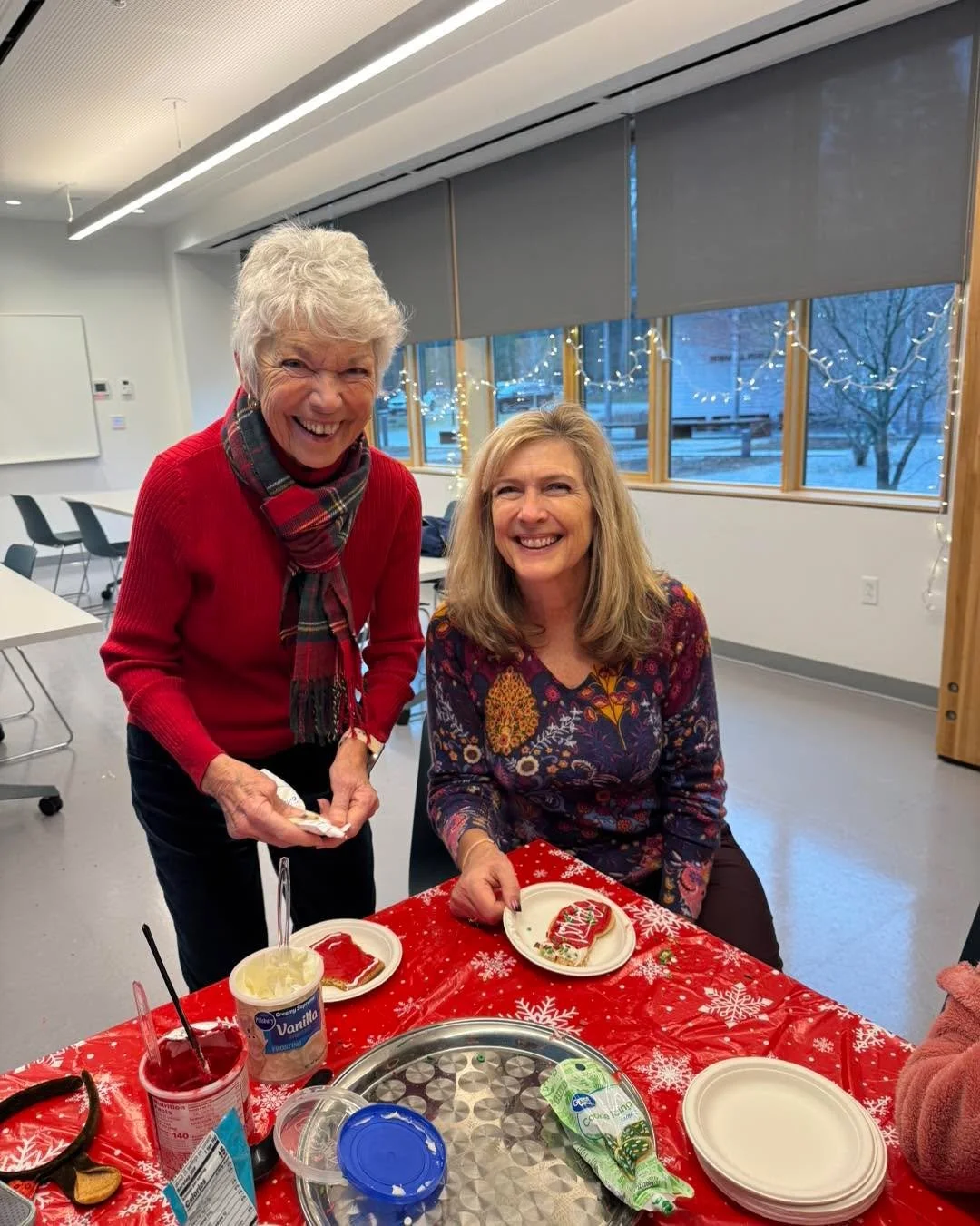 More photos from Patron Appreciation day! We love our NPL patrons!! Friends of Norwell Public Library