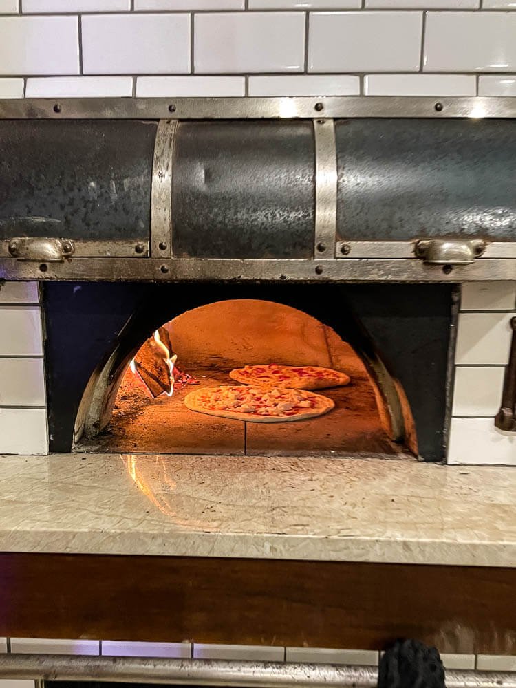 brick oven pizza night at Sobremesa Farm Kitchen