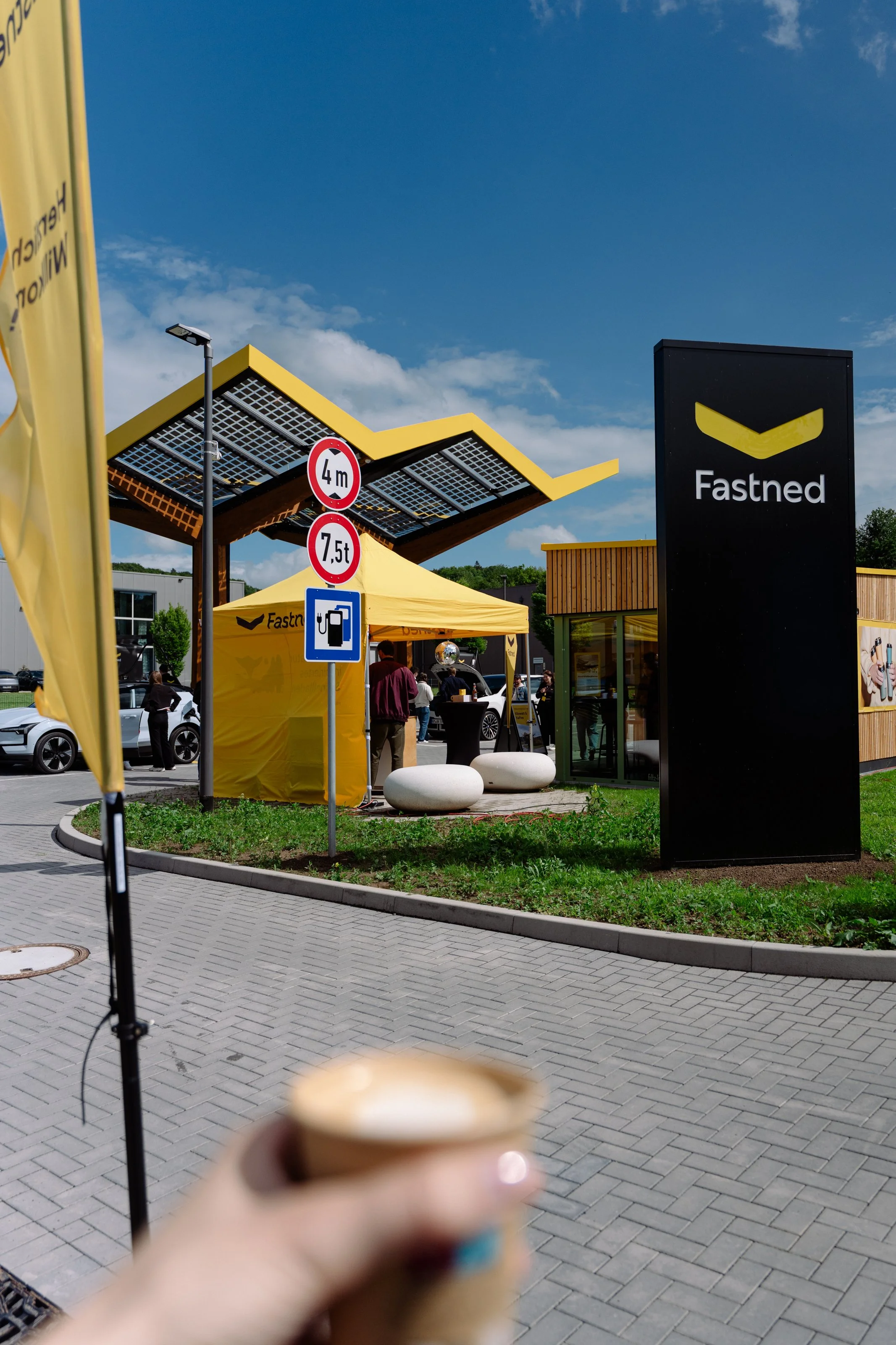 fastned