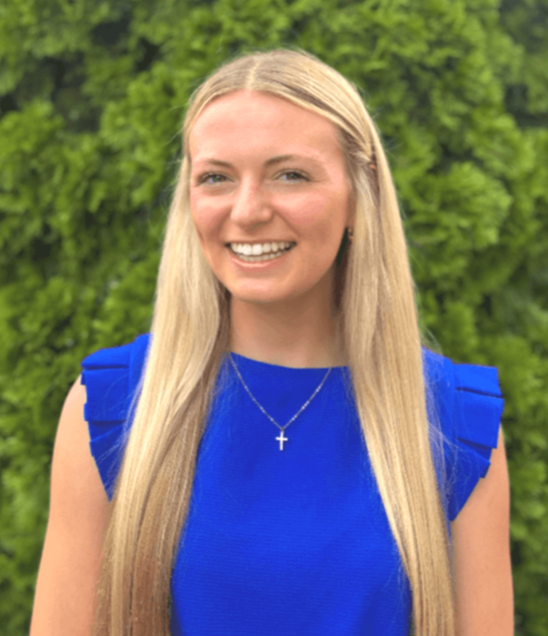 Mady Harp, MS, LCMHCA, works with adolescents (12+), adults, couples, and families facing anxiety, life transitions, relationship concerns, and spiritual challenges. 