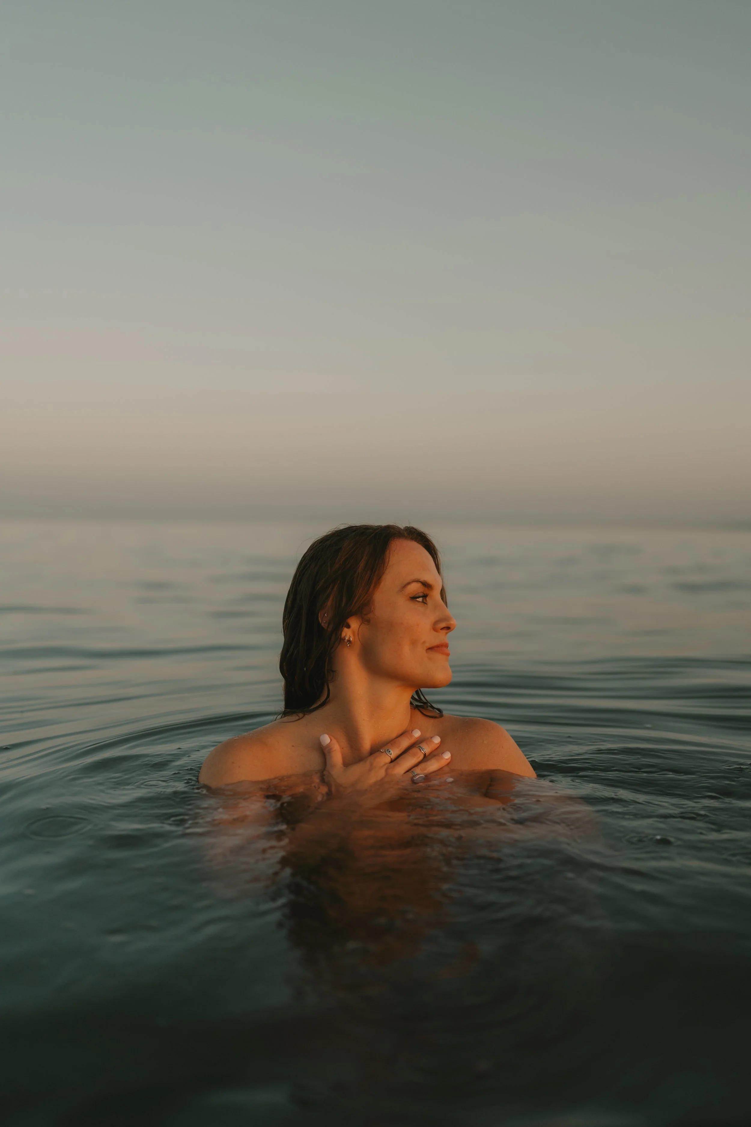 remote distance reiki usa uk worldwide healing energy healer astrologer local healer near me healing self love inspiration clarity calm relax purpose
