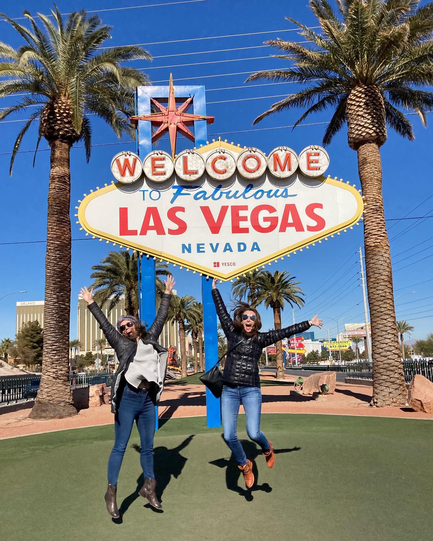 viva las vegas and the first sister trip of 22 🎲 👯&zwj;♀️