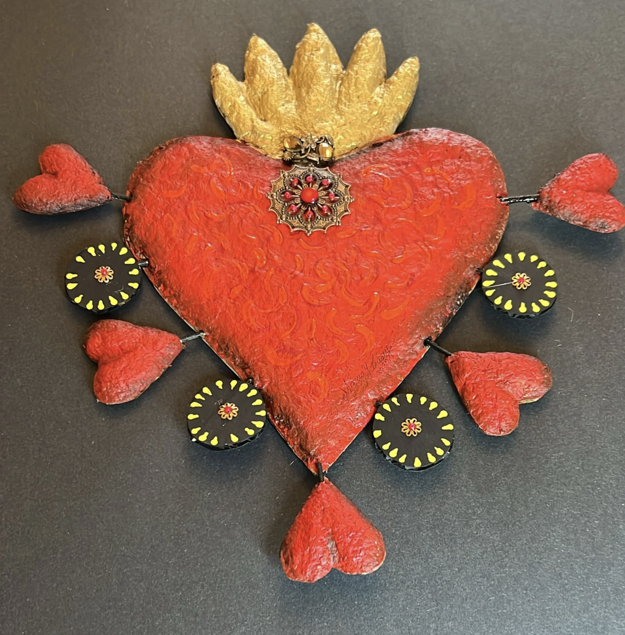 Mexican Art: Frida Kahlo-Inspired Heart