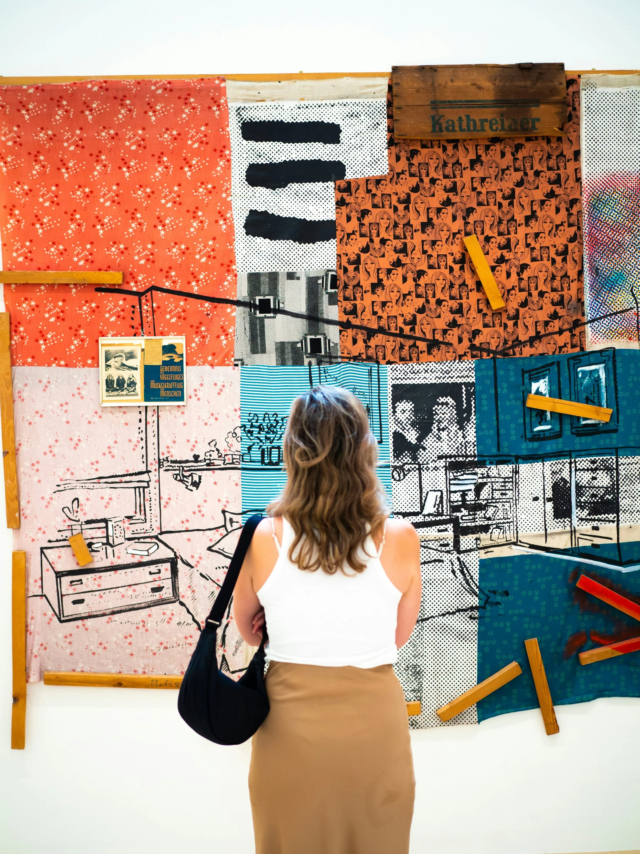 Looking at Art: Critique as a Creative Practice