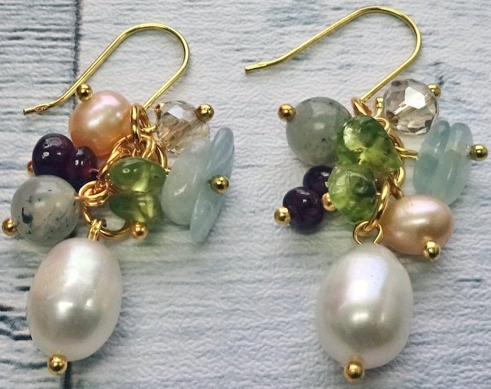 earrings1.jpeg (Copy)