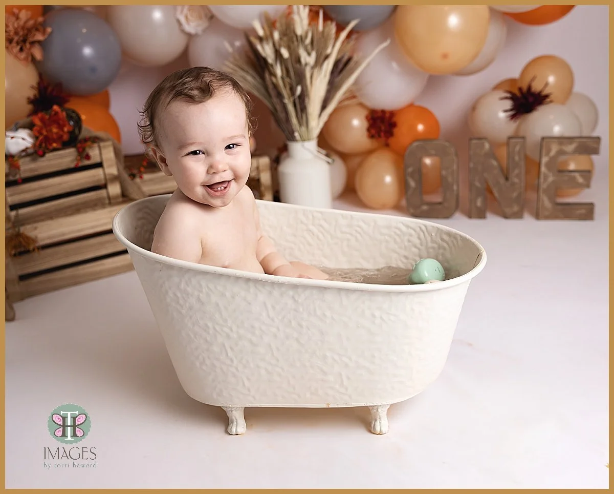 bothell-cake-smash-photographer