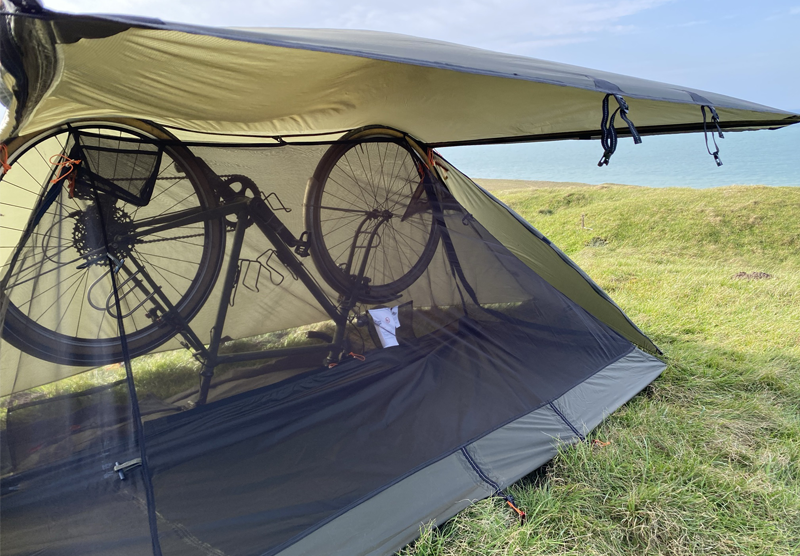 Bike Tarp + Tente intérieure 1 personne — cyclon.cc