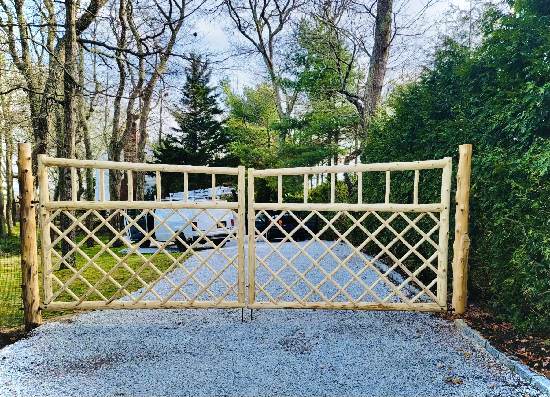 Lattice Gate Design