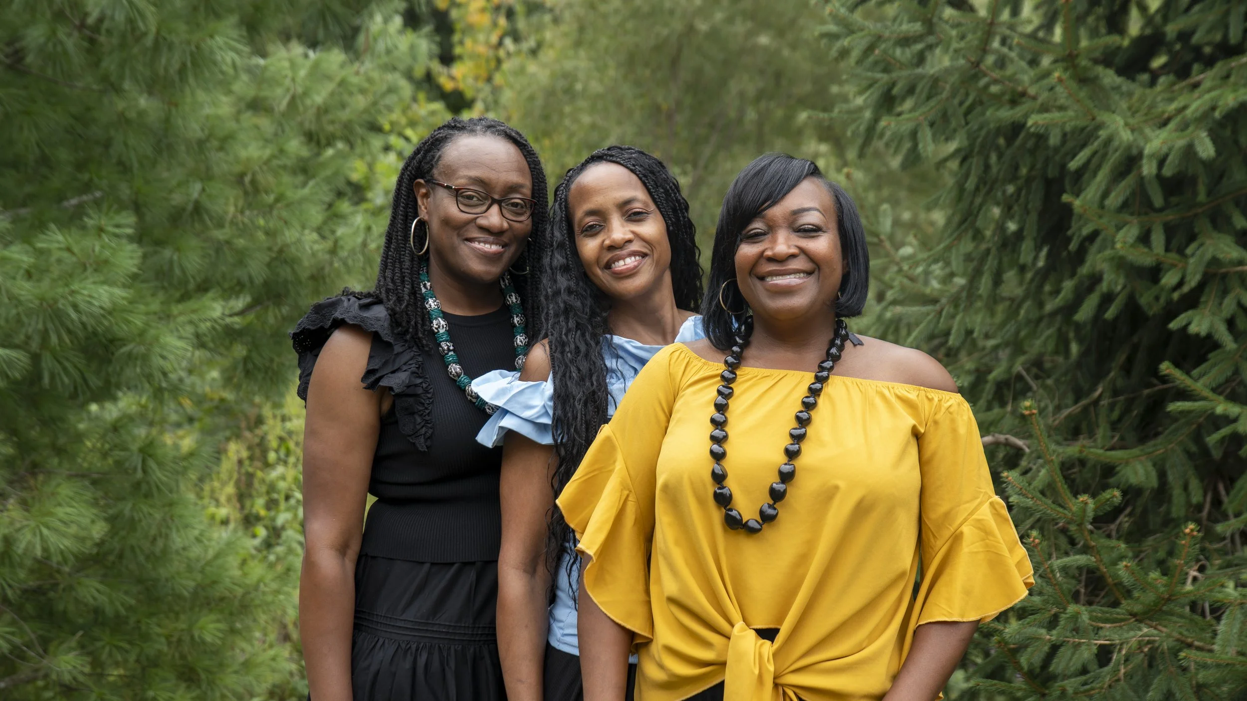 family-photos-women.JPG