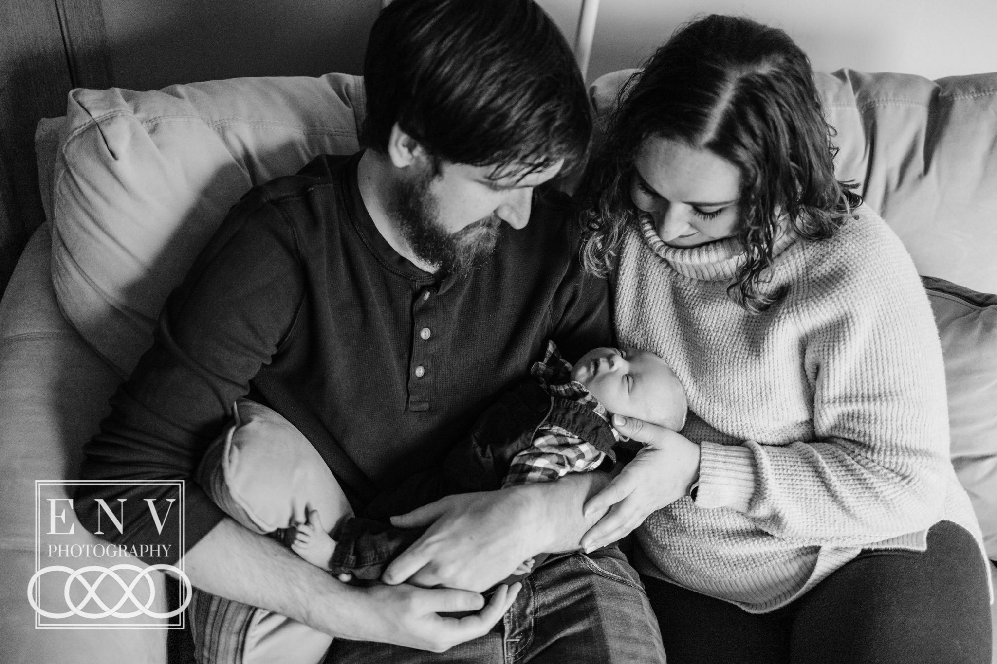 Columbus Westerville Dublin Ohio Family Newborn Photographer 2022 (14).jpg