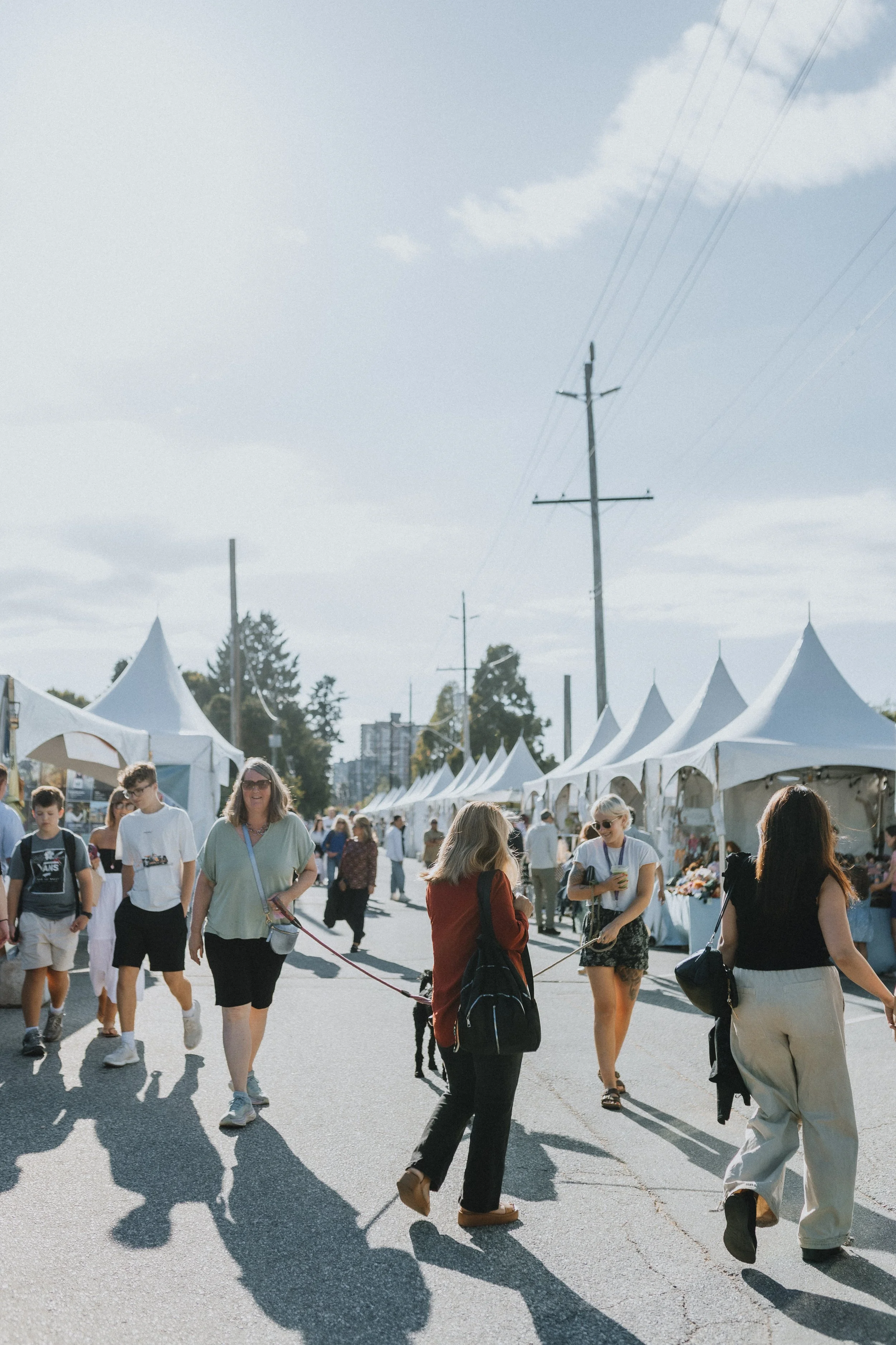 Bespoke Market_01.jpg