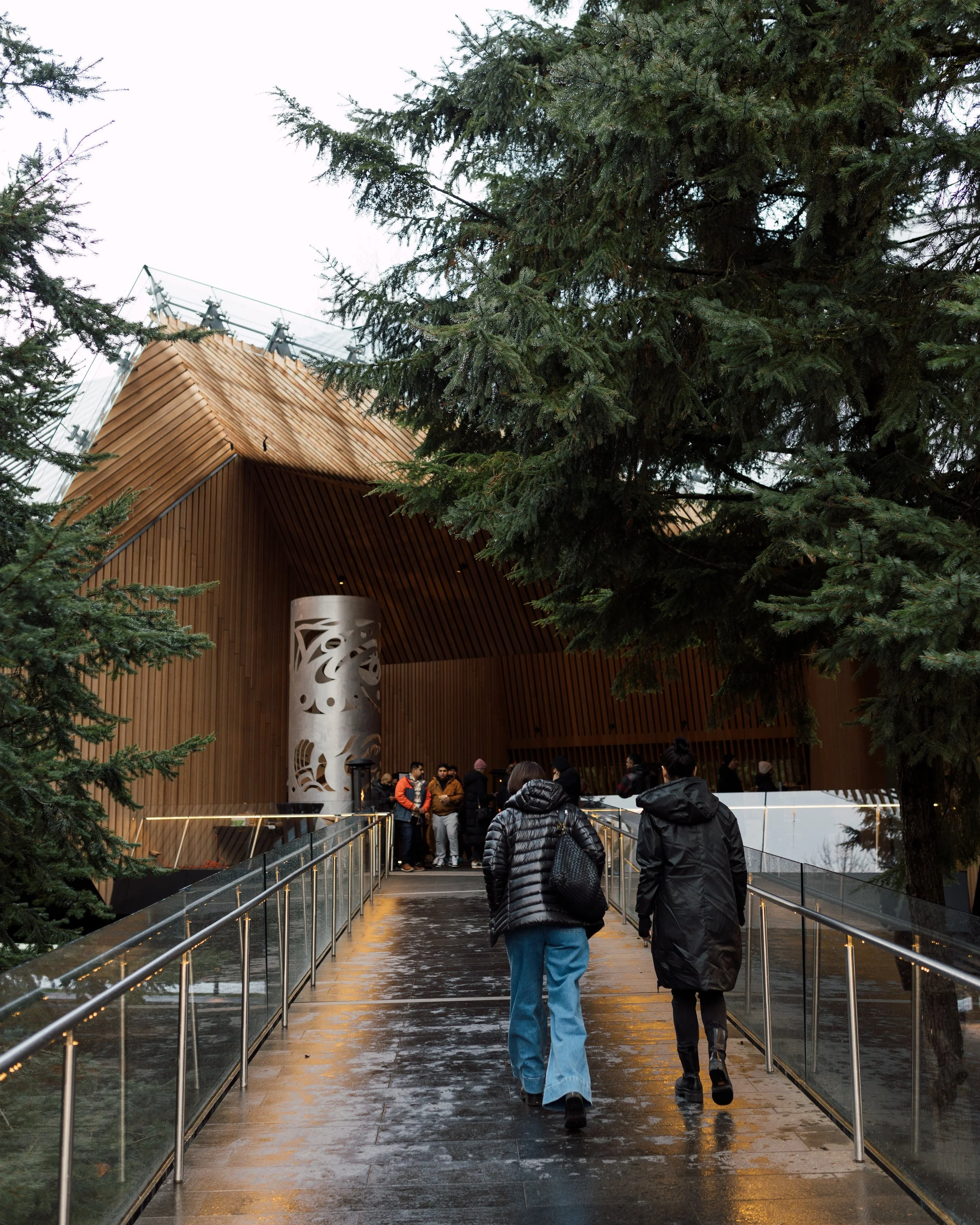251206_AudainBespokeMarket_NinaLaFlammePhotography_55.jpg