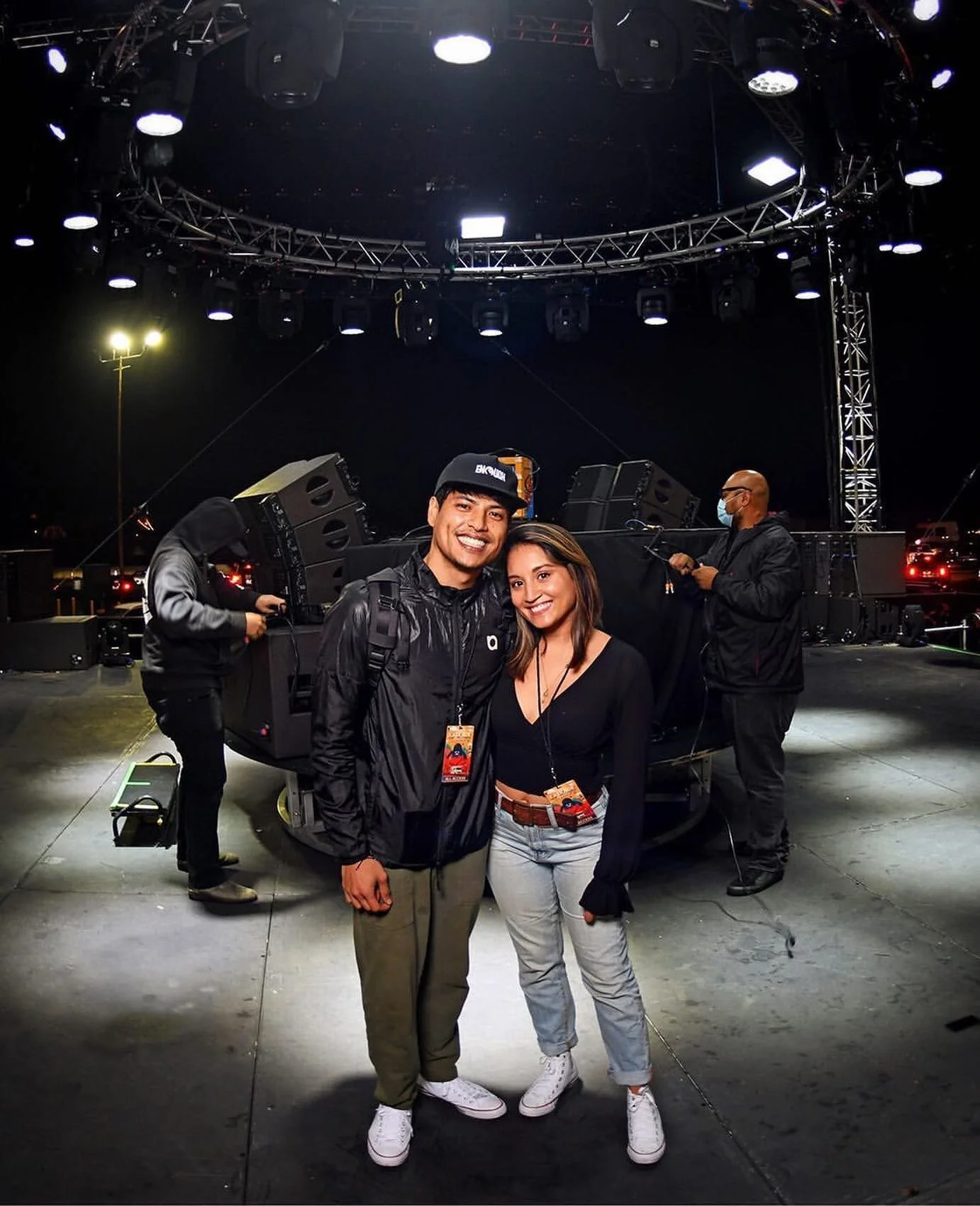 Nothing like the holidays with this one...thankful for HER. 💙 // @markowensphoto with the 🔥 shot from the recent @kaskade Road Trip