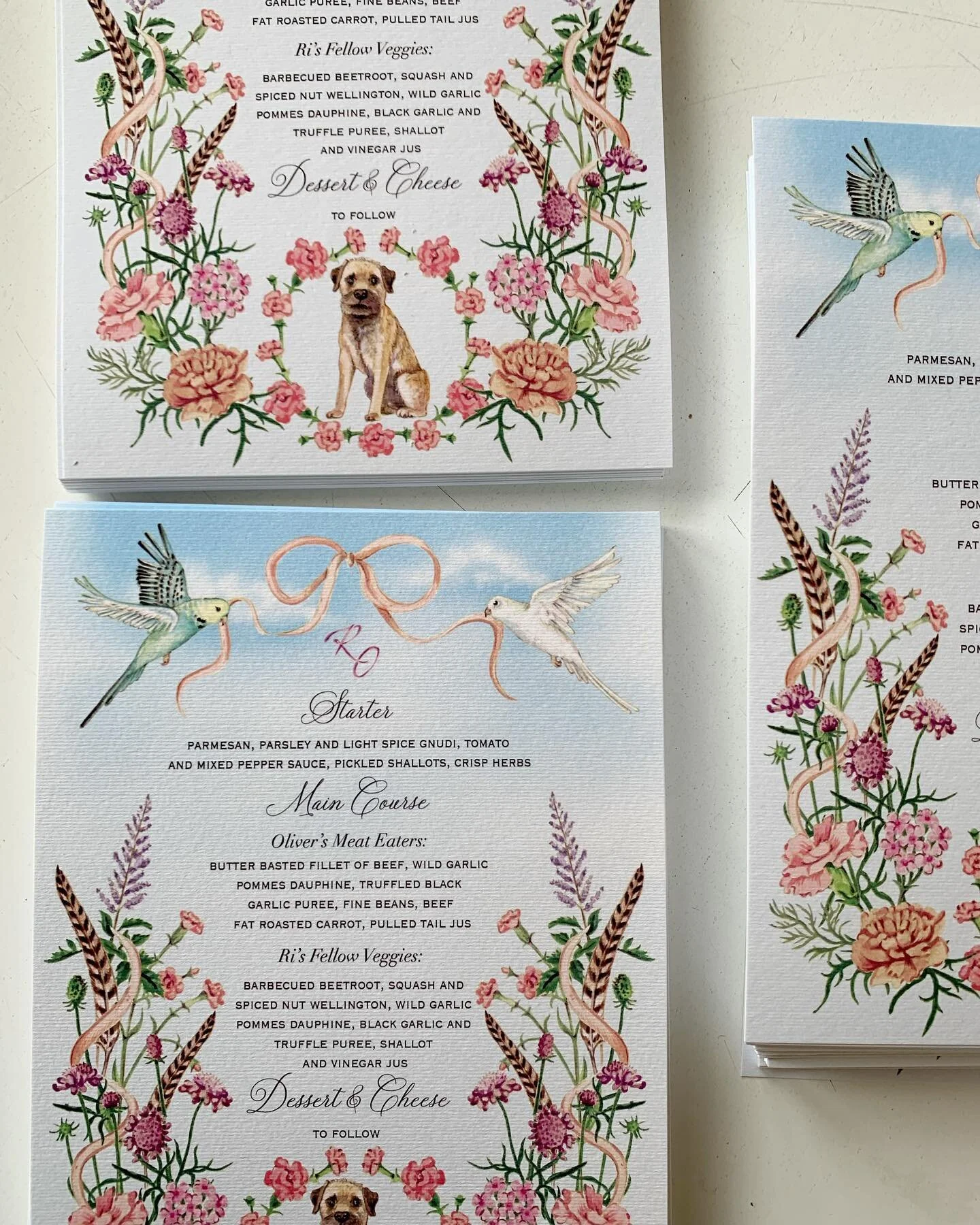 The little dog Murphy and two lovely budgies for the bespoke design of @rianna_elizabeth and Oliver

*Last three photos @rianna_elizabeth 

&bull;
&bull;
&bull;
&bull;

#bespokestationery #bespokeillustration #weddinginspiration #weddingstationery #w
