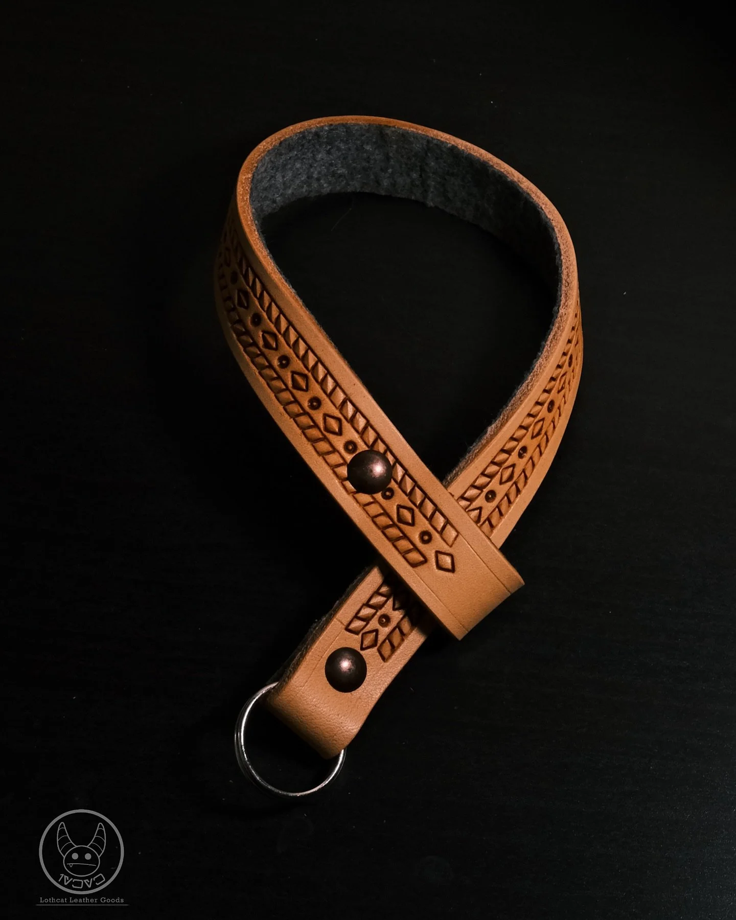 New addition to the wrist camera strap series.
Perfect for small mirrorless cameras.
.
#leathercamerastrap #leathercamerastraps #leathercameraaccessories #camerastrap #camerastraps #cameragear #photographygear #photographyaccessories #handmadecameras