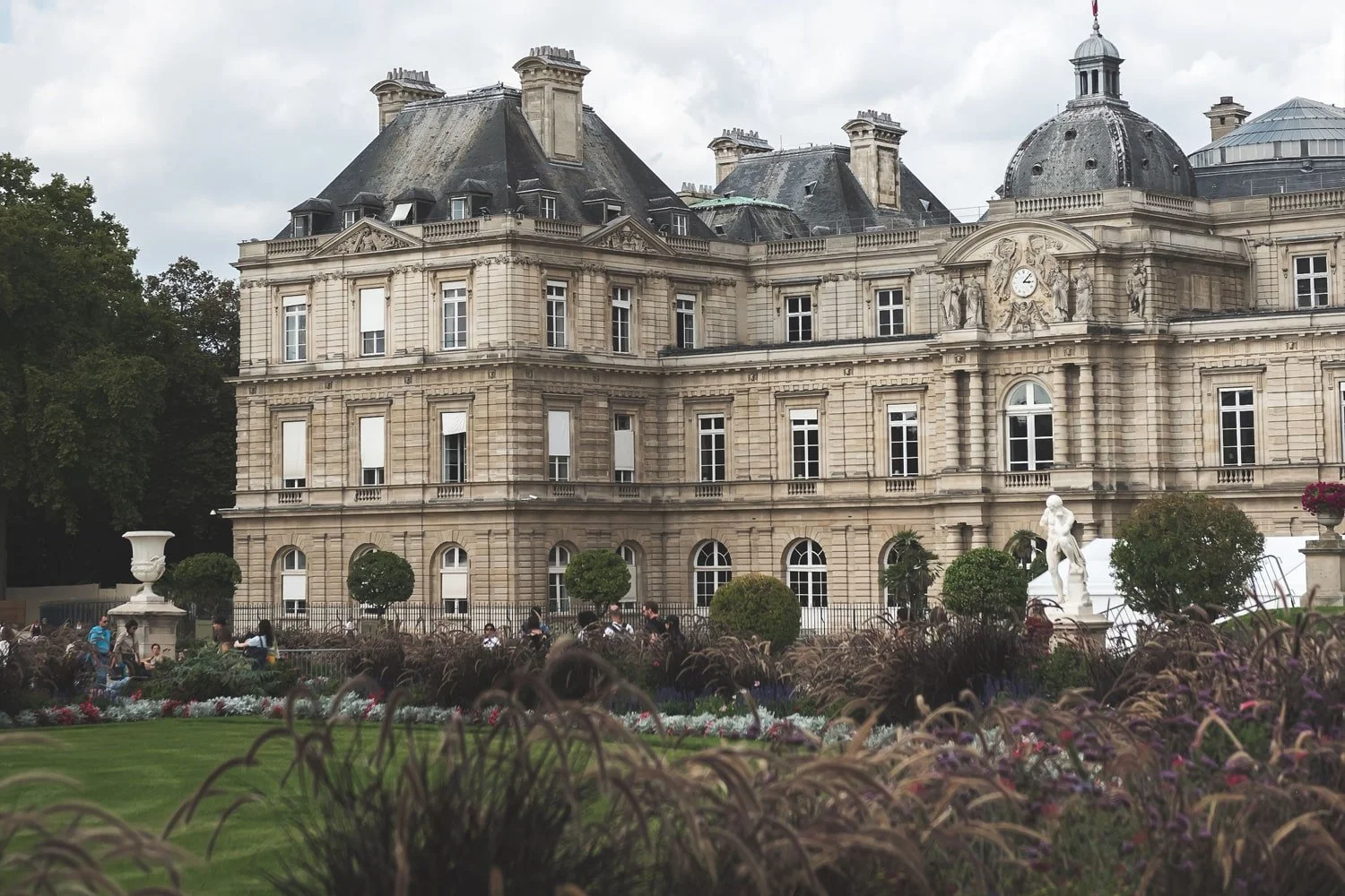 paris-interiors-janemerritphoto-10-min.jpg