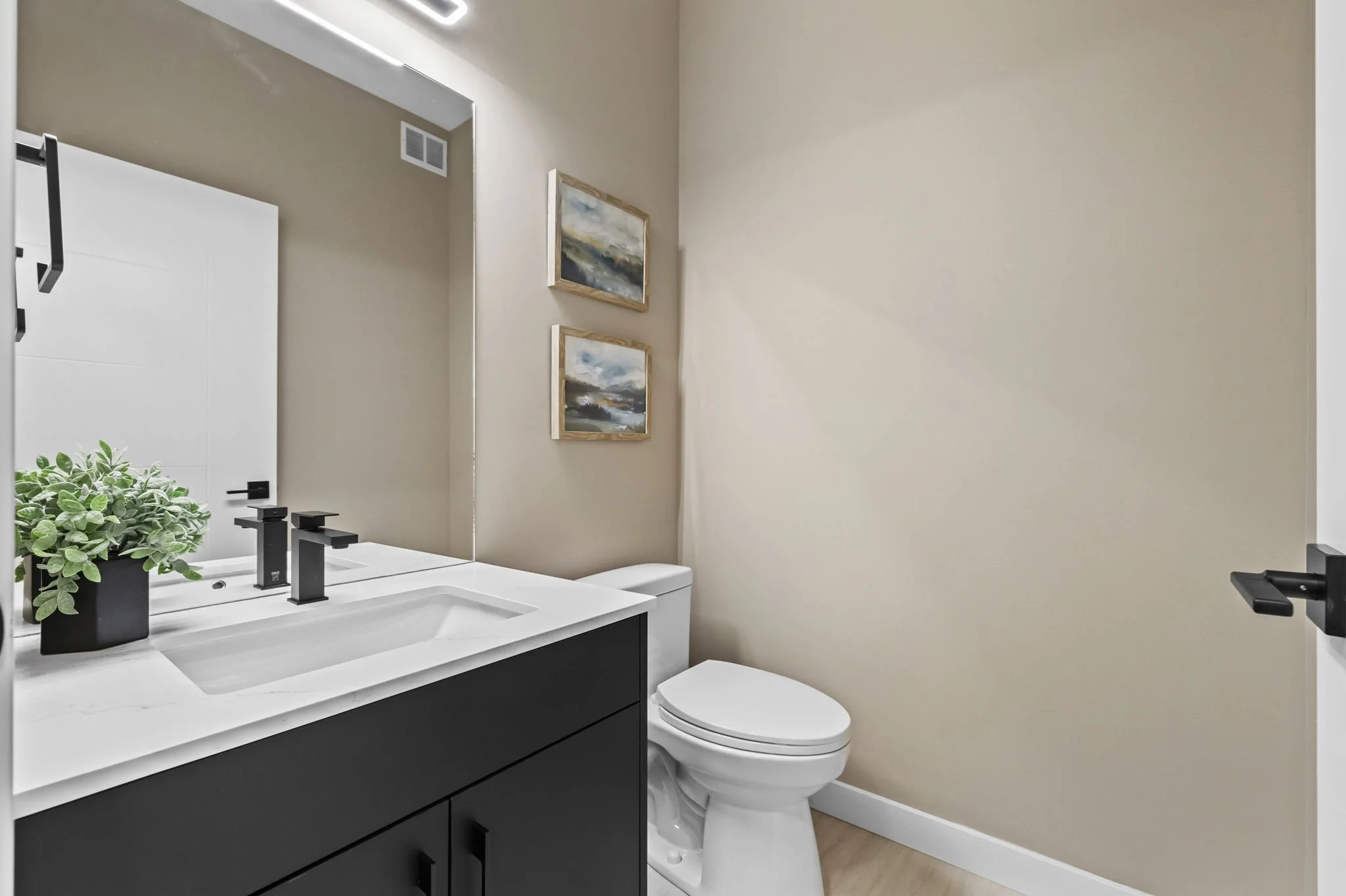 23-web-or-mls-058A1561 copy.jpg