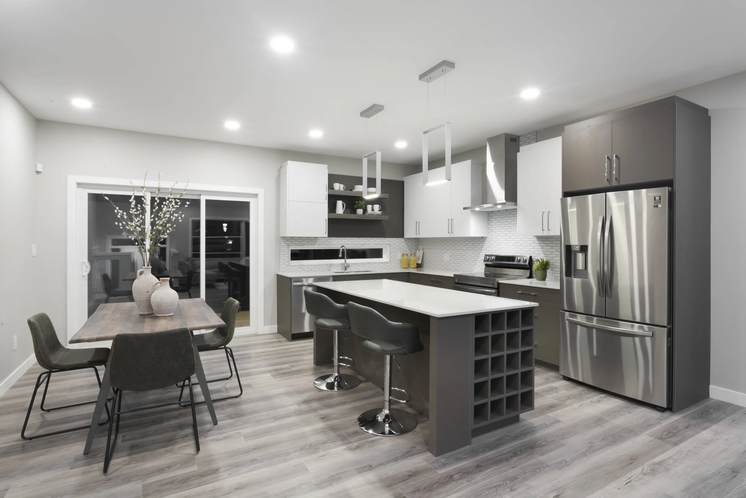 5 Kitchen Dining Room.jpg