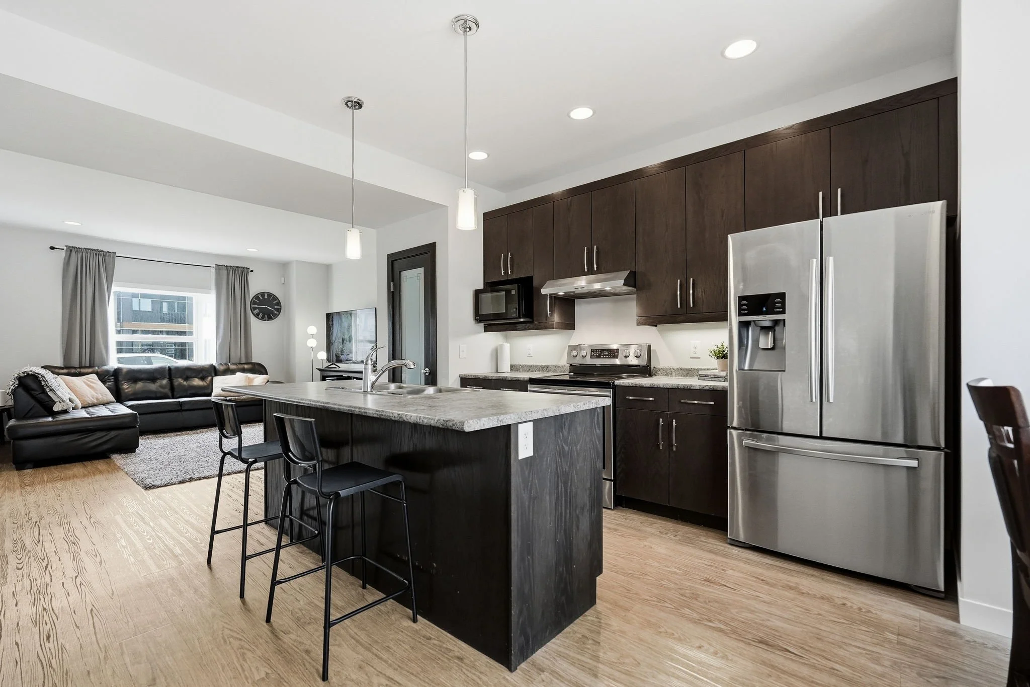 8-web-or-mls-A7403904.jpg