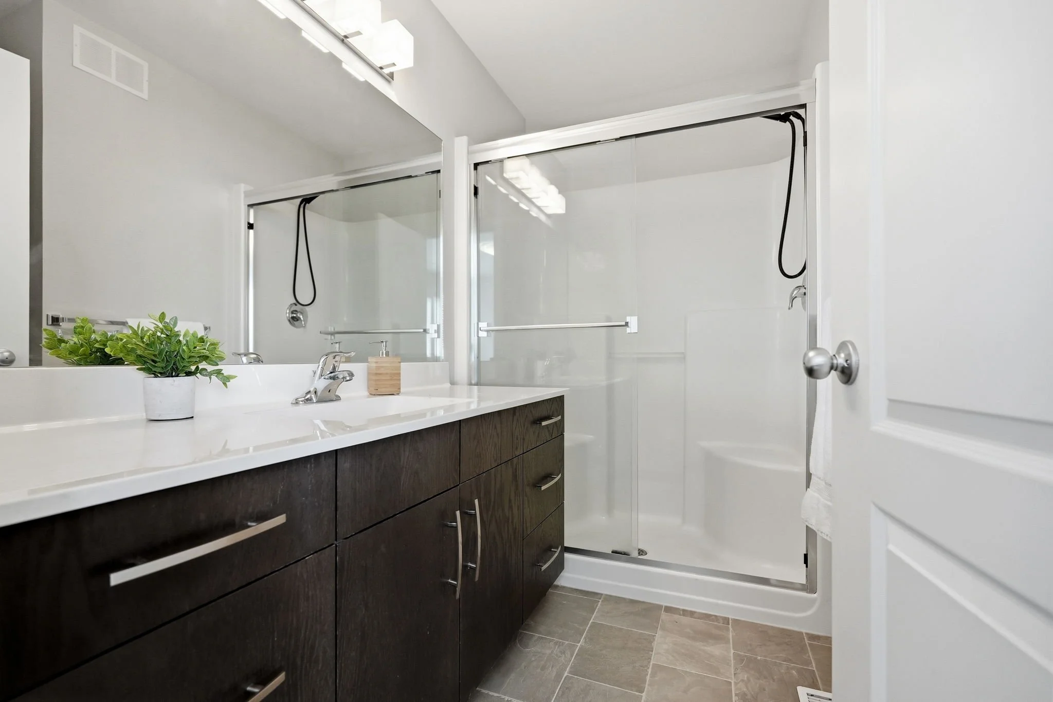 16-web-or-mls-A7403928.jpg